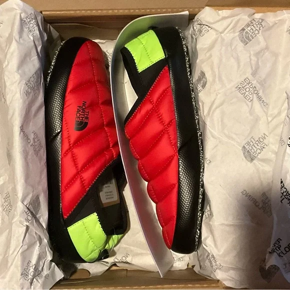 The North Face ThermoBall Slippers - Picture 2 of 5